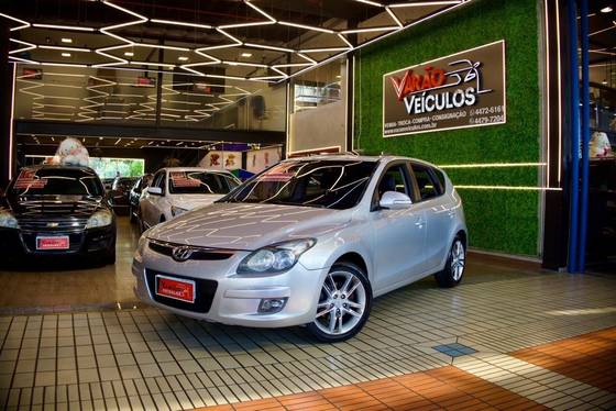 HYUNDAI I30 2.0 MPI 16V GASOLINA 4P AUTOMÁTICO